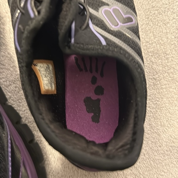 Fila skele-toes shoes women’s 7.5 7 1/2 Stylish Black and Purple Women's Shoes - Picture 10 of 11